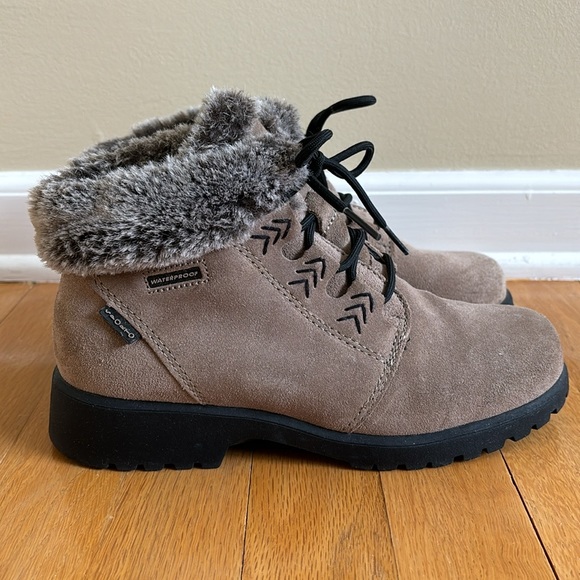 Winter Boots by Sporto - Picture 4 of 8